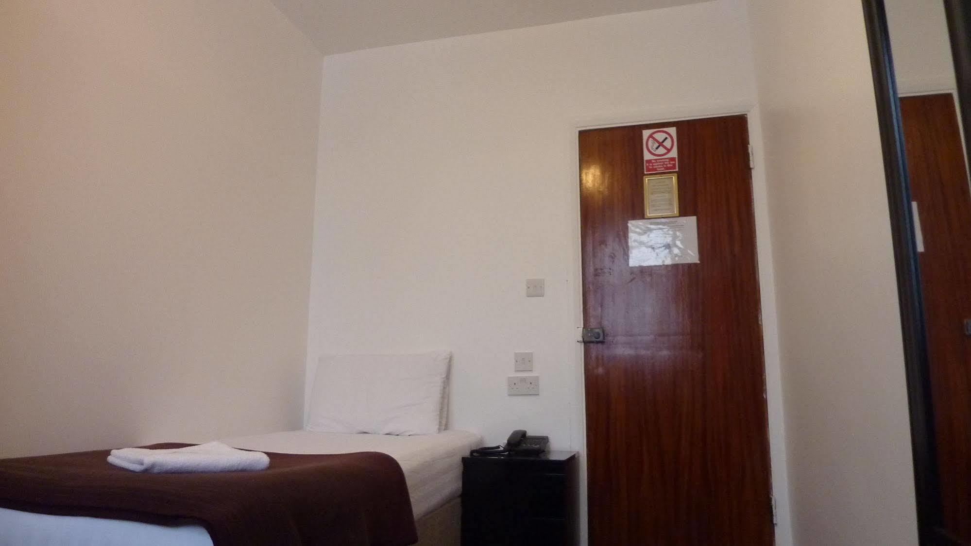 לונדון Comfort Inn Notting Hill מראה חיצוני תמונה